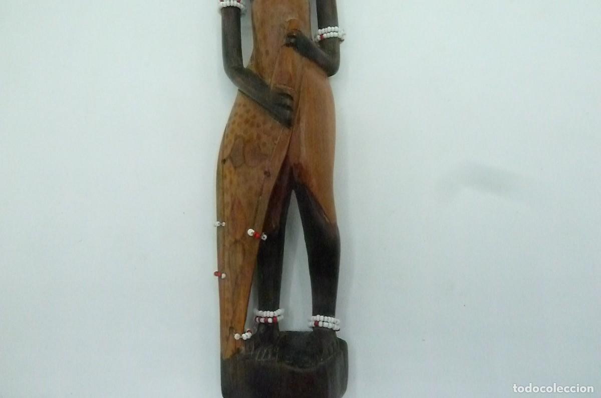 Arte: Figura africana con abalorios - Foto 4