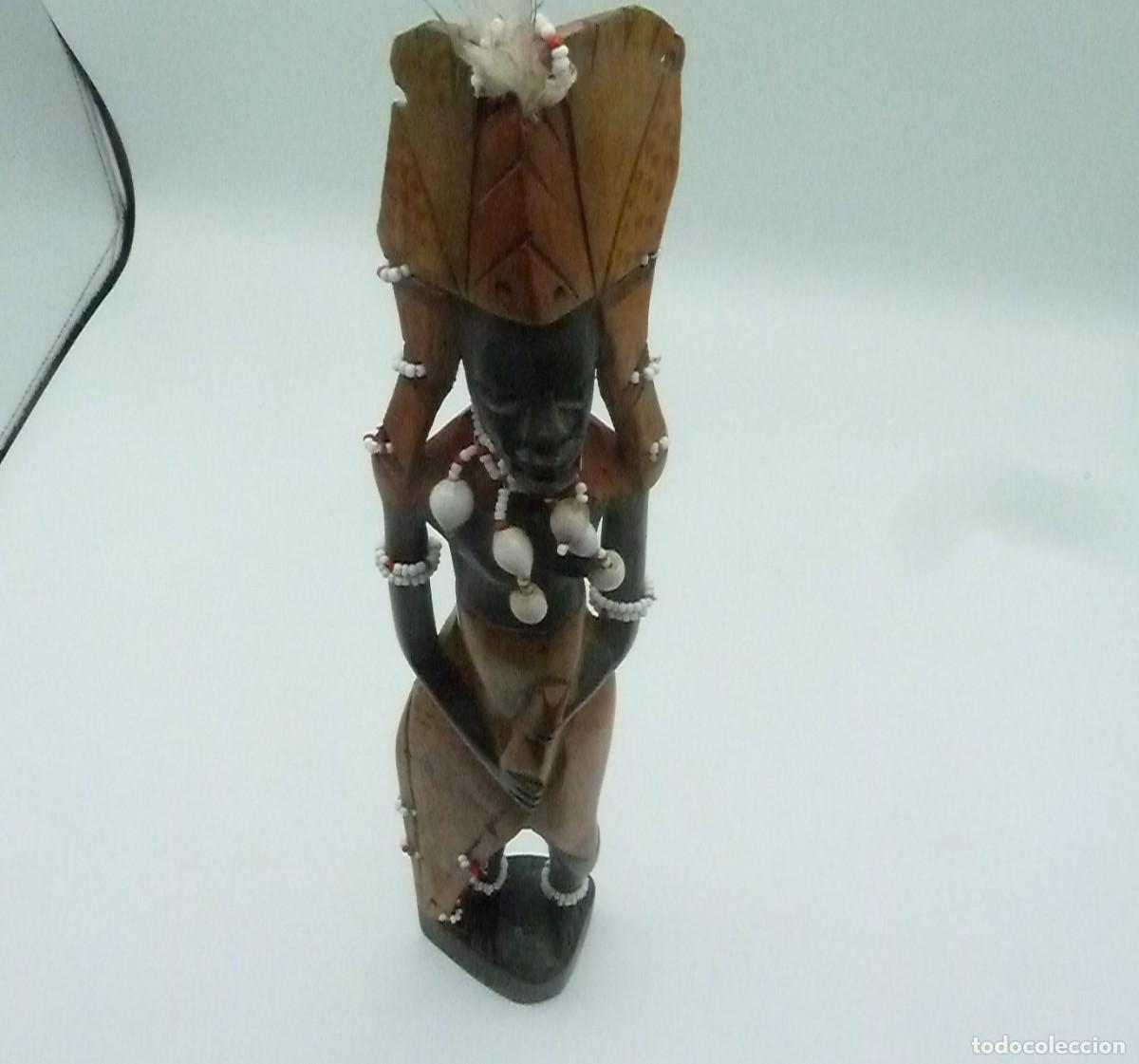 Arte: Figura africana con abalorios - Foto 5