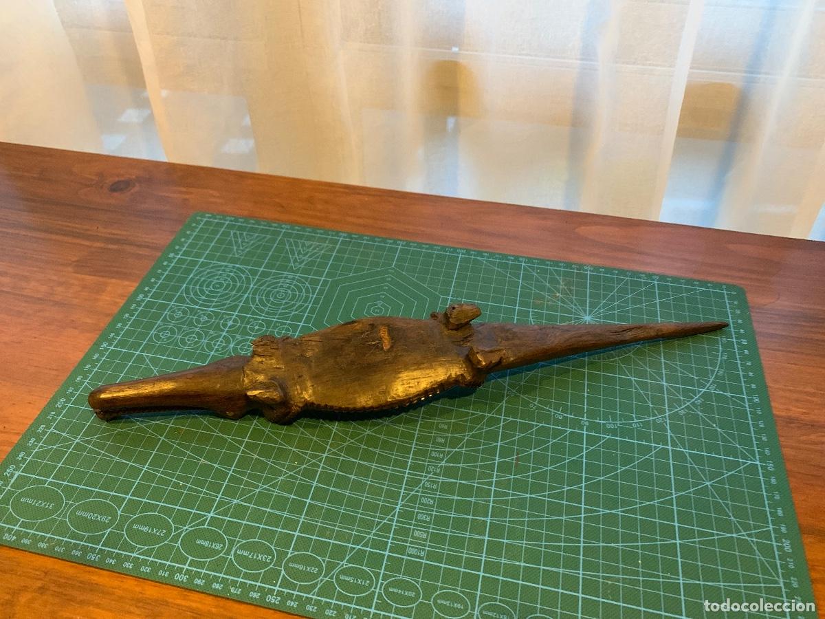 Arte: Cocodrilo de &eacute;bano, tallado a mano - Foto 6