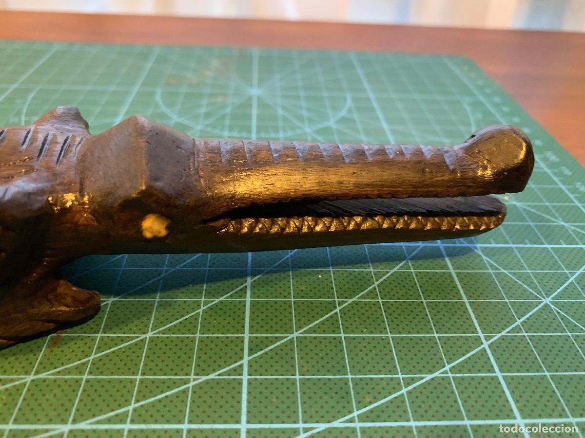 Arte: Cocodrilo de &eacute;bano, tallado a mano - Foto 7