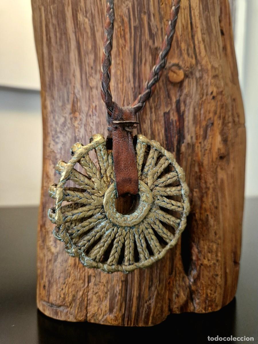 Arte: COLGANTE DOG&Oacute;N EN BRONCE - Foto 4
