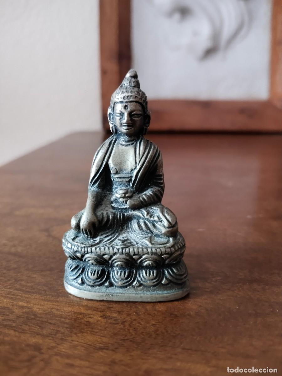 Arte: Figura oriental, Buda. En bronce. - Foto 1