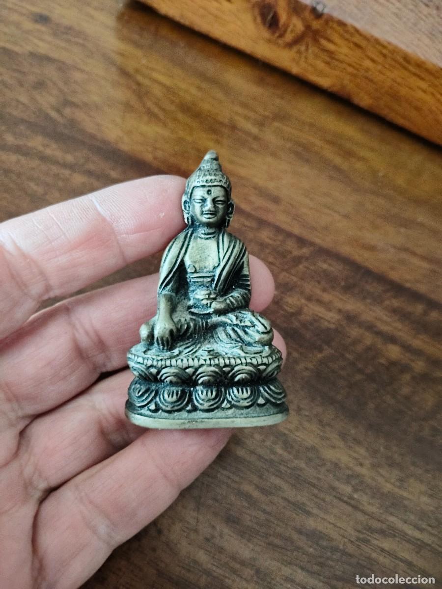Arte: Figura oriental, Buda. En bronce. - Foto 2