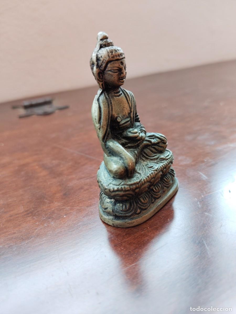 Arte: Figura oriental, Buda. En bronce. - Foto 4