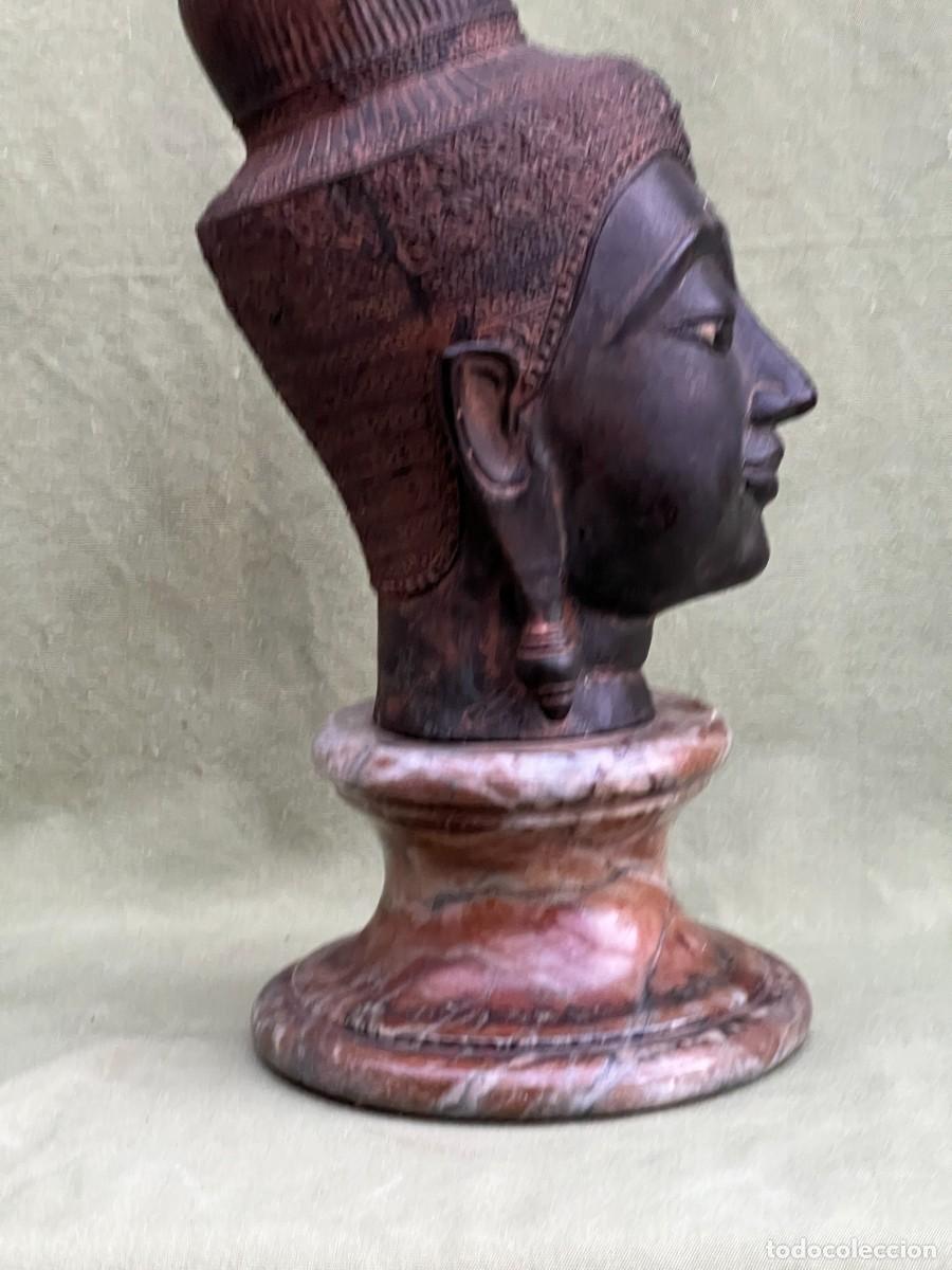 Arte: Cabeza de Buda en bronce patinado con base de m&aacute;rmol - Foto 3