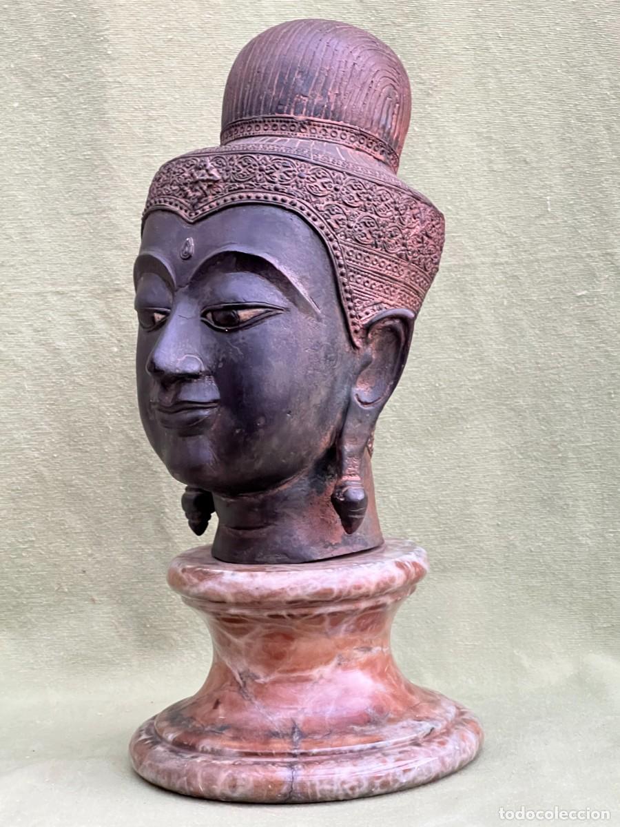 Arte: Cabeza de Buda en bronce patinado con base de m&aacute;rmol - Foto 7
