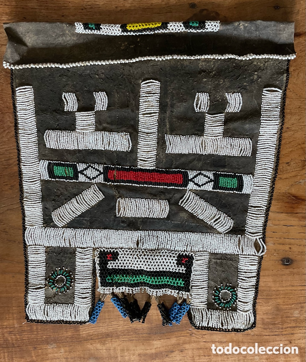 Arte: Vintage Ndebele Mapoto Beaded Marriage Apron - Goatskin hide - South Africa - Early-mid 1900s