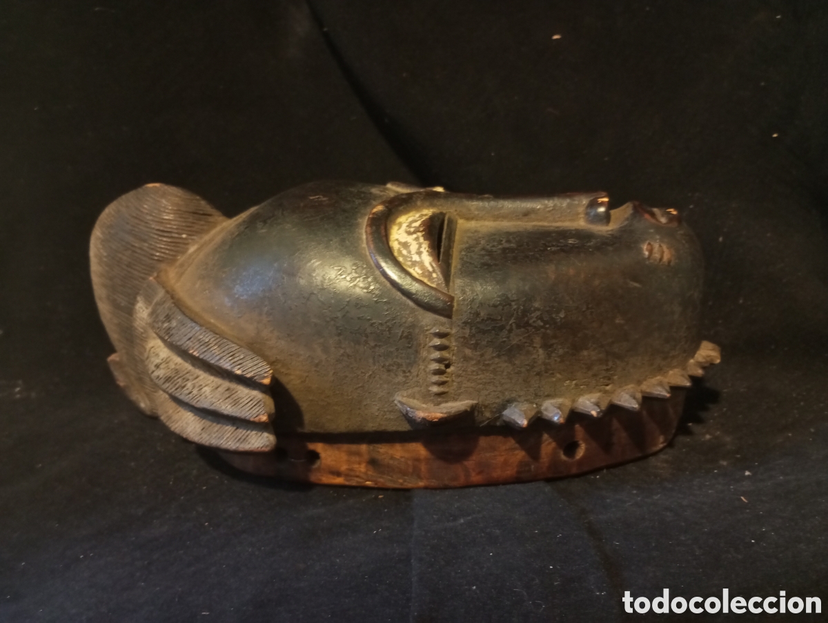 Arte: M&aacute;scara africana de Etnia Baul&eacute;.