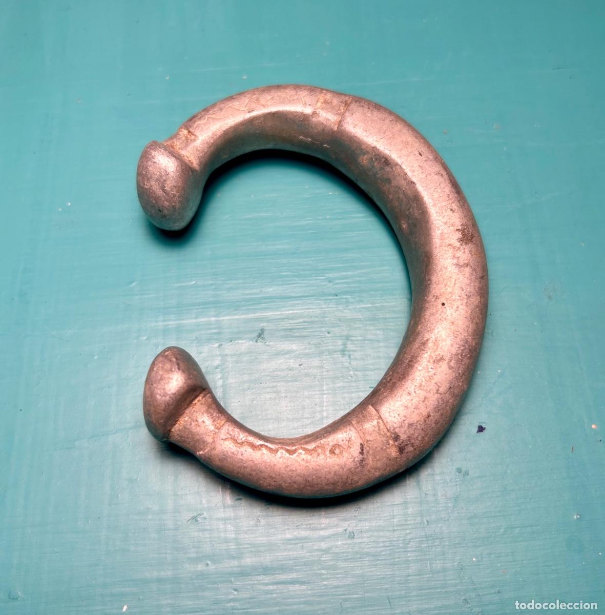 Arte: Pulsera Tuareg de aluminio &middot; Mali - Foto 1