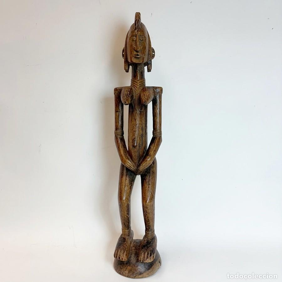 Arte: Figura de Mujer Dogon - Foto 2
