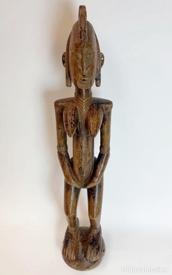 Arte: Figura de Mujer Dogon - Foto 3