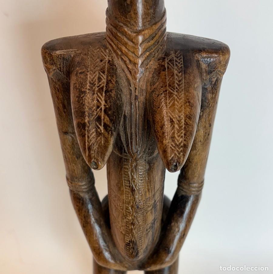 Arte: Figura de Mujer Dogon - Foto 14