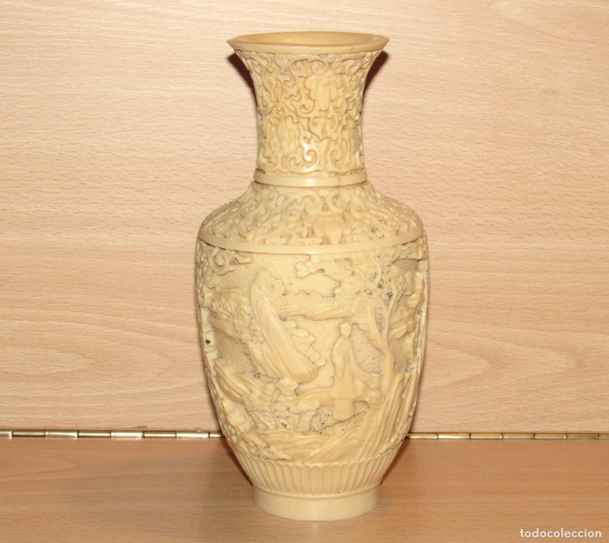 Kunst: Jarr&oacute;n chino vintage oriental firmado y numerado relieves asi&aacute;tico