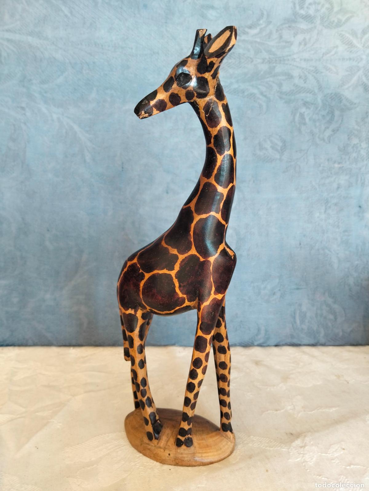 Arte: Figura decorativa de madera tallada pintada escultura de jirafa marr&oacute;n blanco &eacute;tnica animal Ruanda