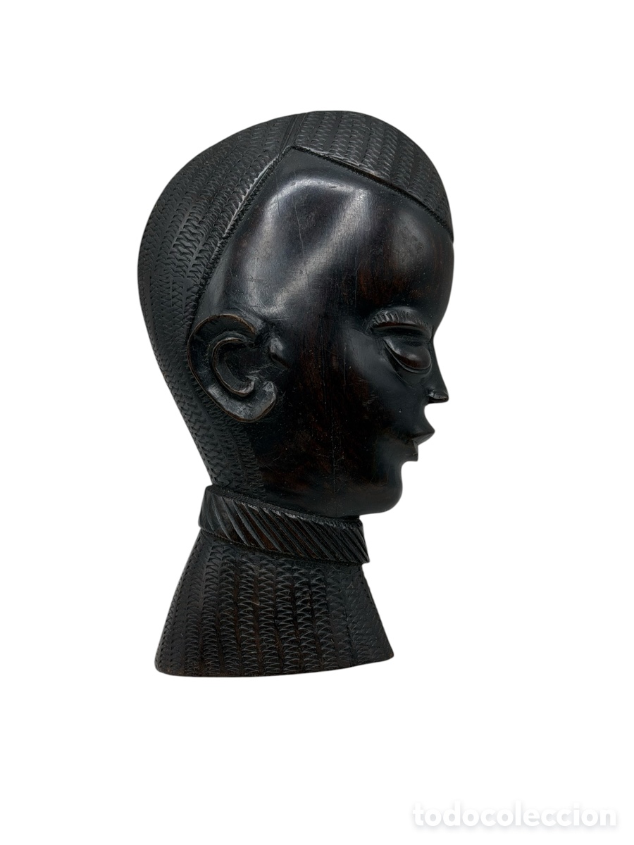 Arte: Figura de Busto de Madera