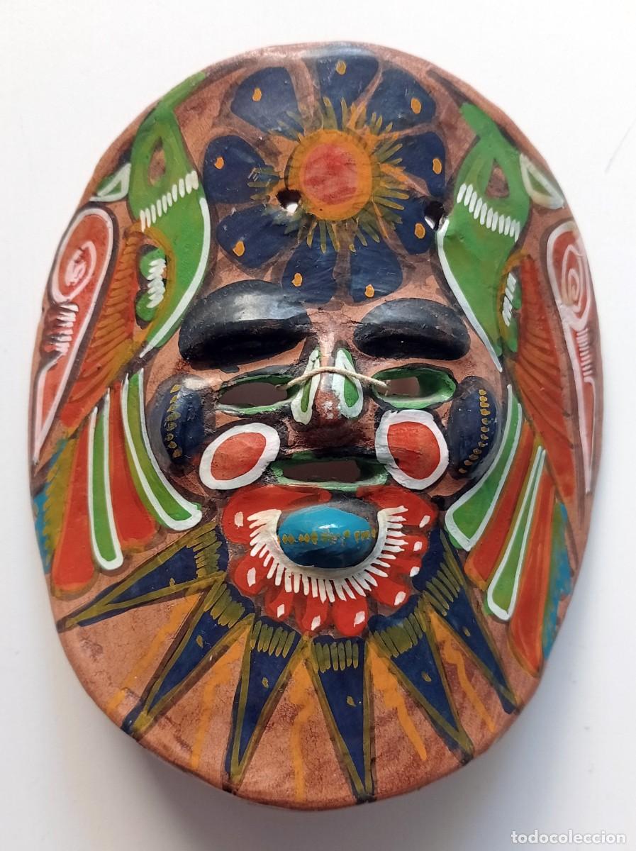 Arte: MASCARA ETNICA MEJICANA PINTADA SOBRE TERRACOTA