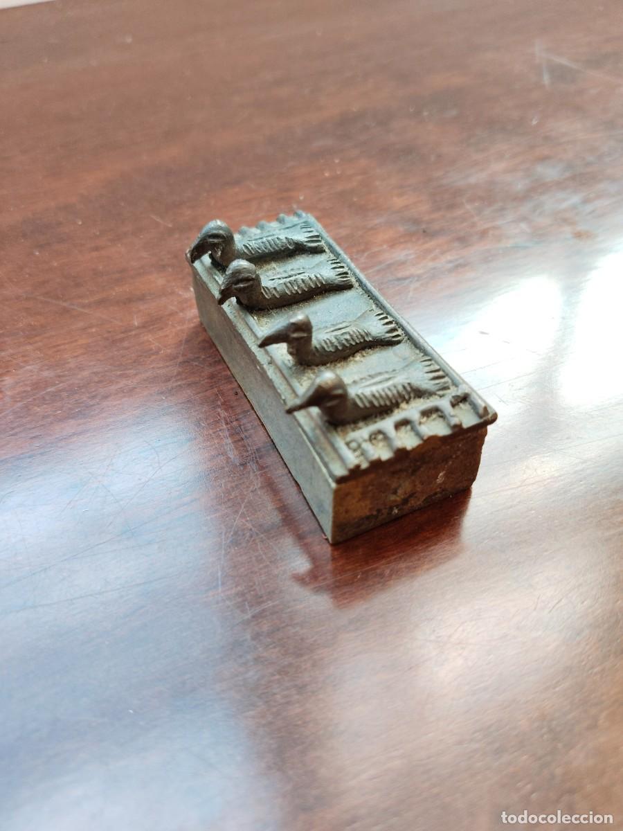 Arte: Cajita para oro en polvo. Arte africano.