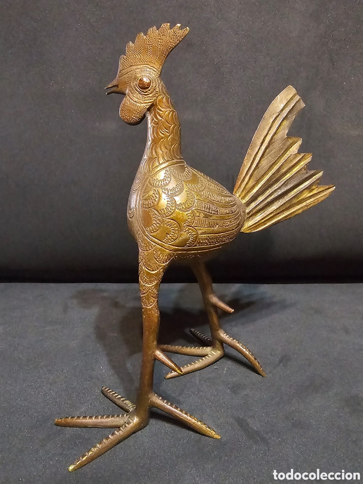 Arte: Gallo en lat&oacute;n Benin. - Foto 2