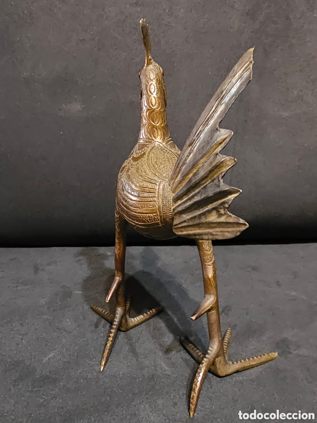 Arte: Gallo en lat&oacute;n Benin. - Foto 3