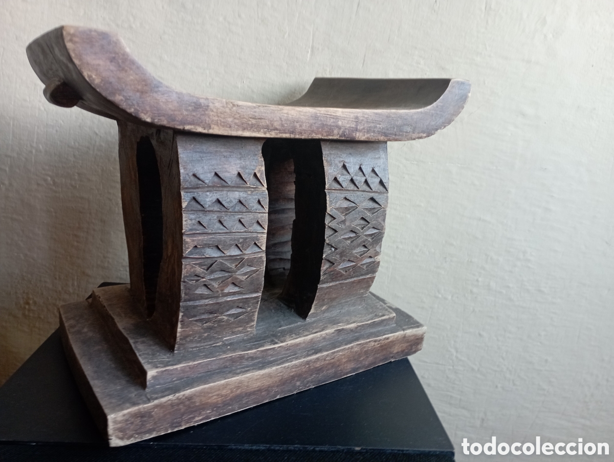 Arte: Taburete Ceremonial Ashanti de Ghana