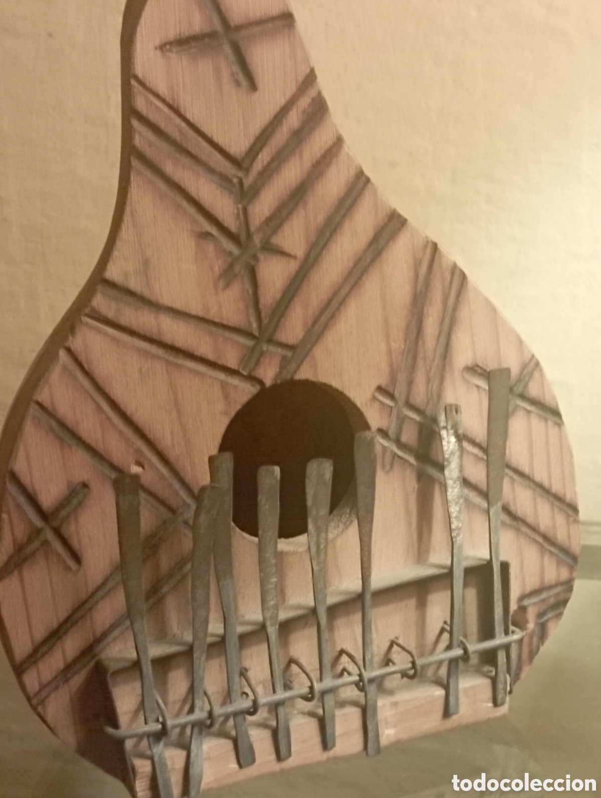 Arte: Kalimba,Piano de Pulgar