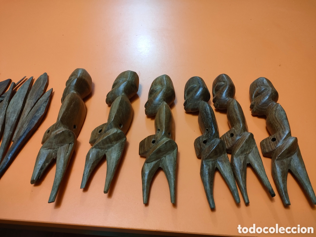 Kunst: Figuras y remos africanos para barcas