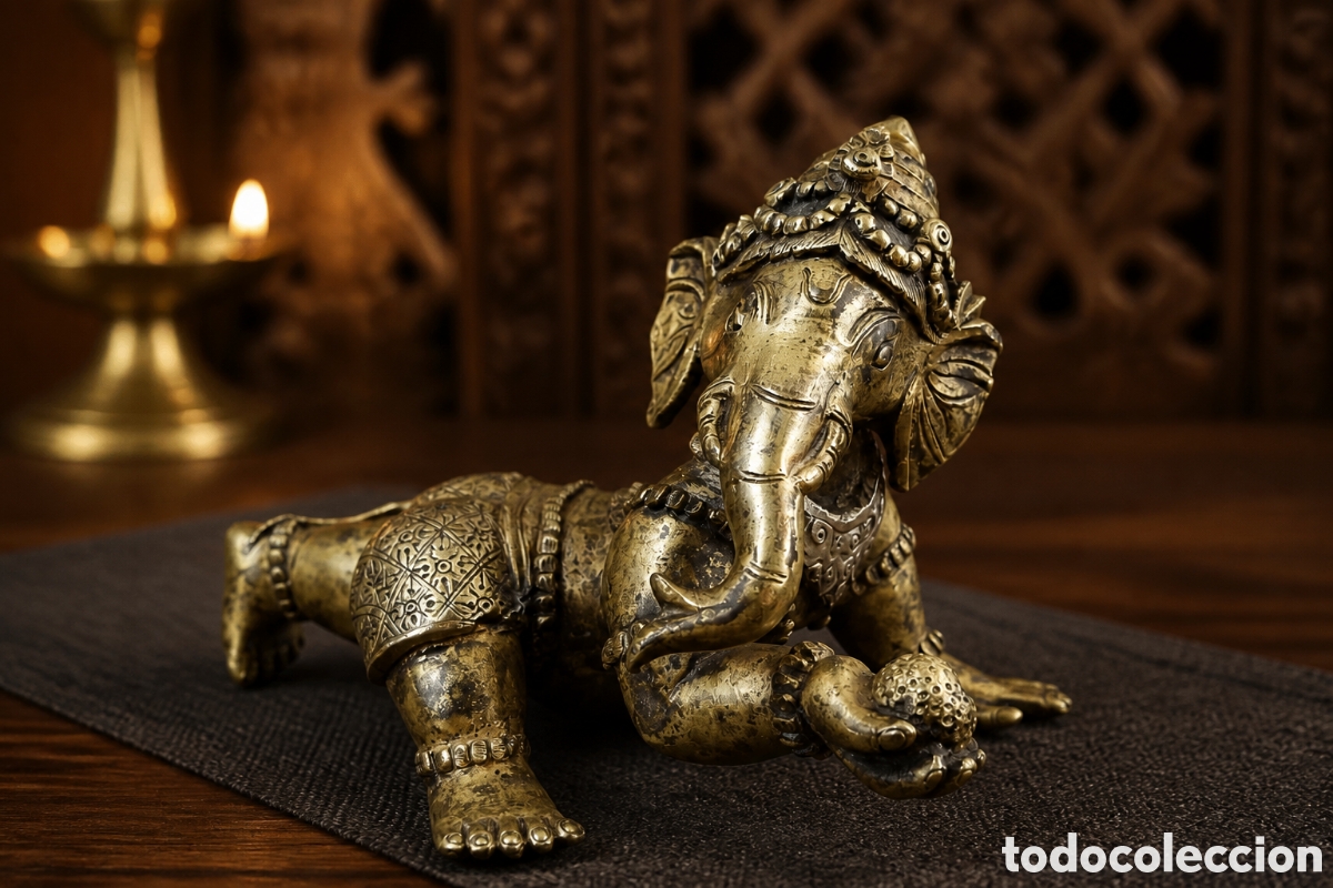 Arte: Figura de bronce del dios hind&uacute; Ganesha representado en su forma infantil (Bala Ganesha)