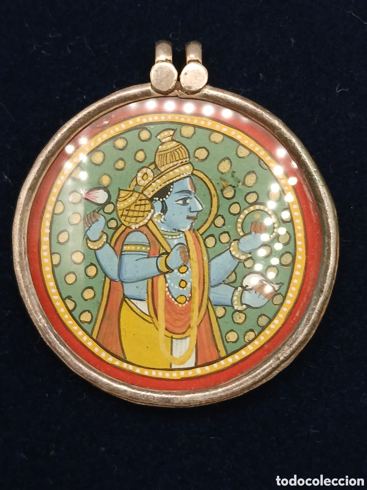Arte: Colgante plata repujada con miniatura pintada a mano. Dios Vishnu. Oriental