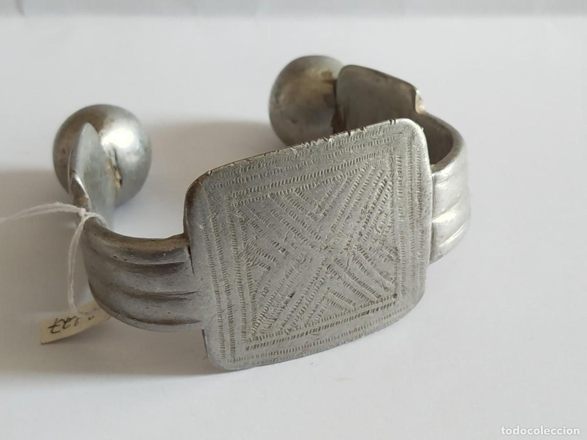 Arte: BRAZALETE ANTIGUO DE PIE. ARTE &Eacute;TNICO AFRICANO . TOBILLERA TUAREG / BELLA. AFRICA.-