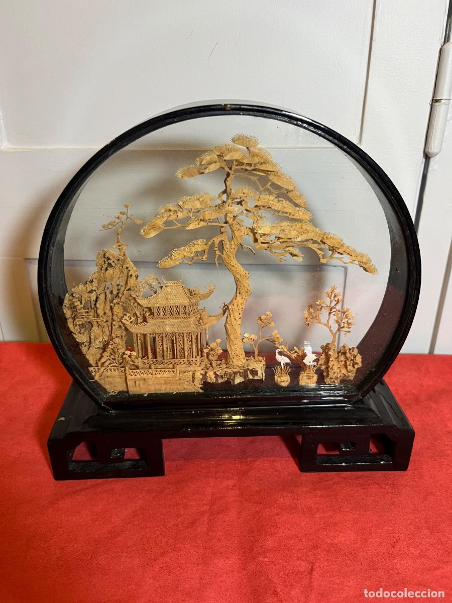 Art: Diorama chino corcho tallado Fuzhou pagoda grullas vitrina oriental vintage