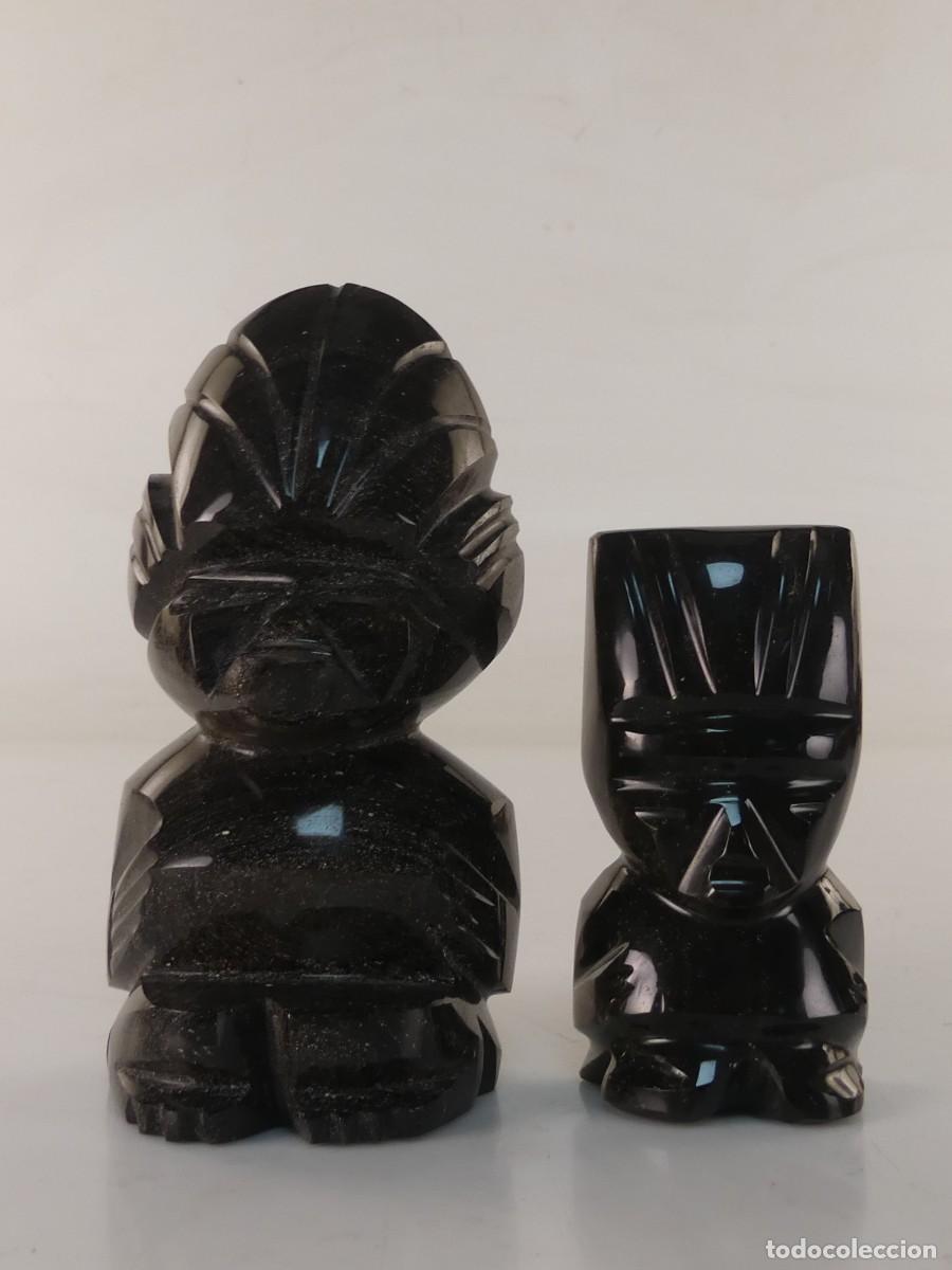 Kunst: 2 FIGURAS DE PIEDRA OBSIDIANA ARTE ETNICO AMERICA