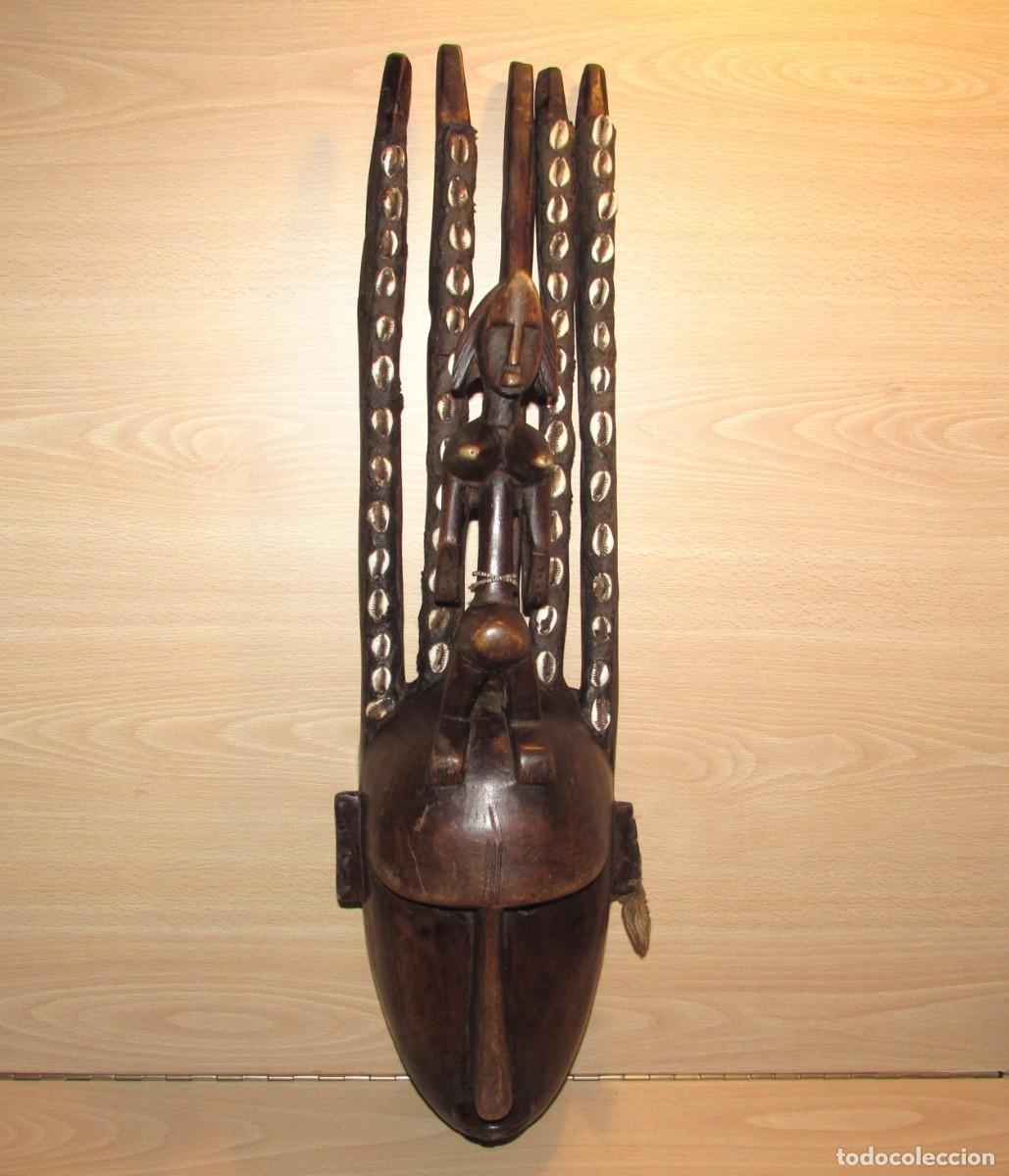 Kunst: Antigua m&aacute;scara &Aacute;frica africana madera Bambara Bamana Ntomo con figura antropomorfa Mali 57,5 cm