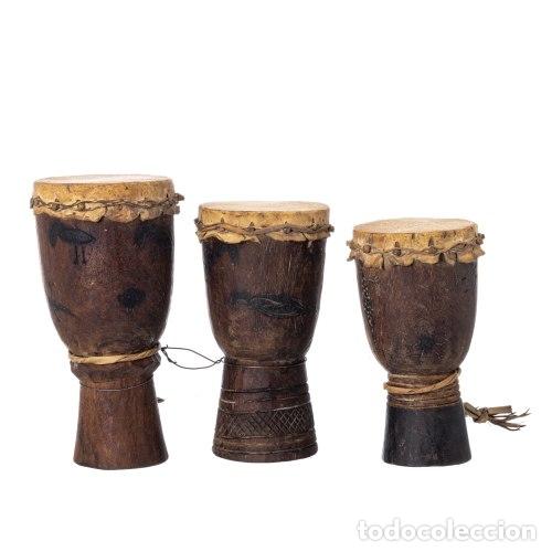 Arte: Arte africano - 3 tambores - siglo XIX