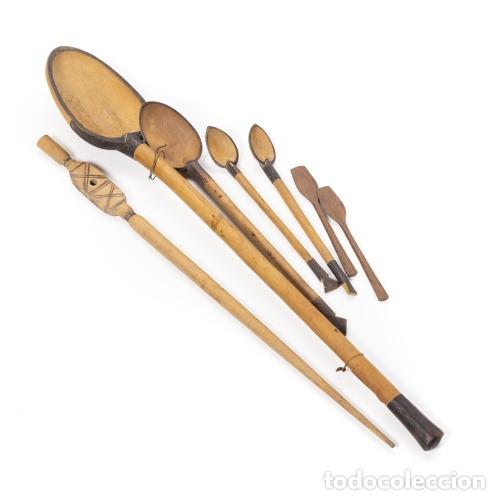 Arte: Arte africano - 7 cucharas - Siglo XIX - 83 cm