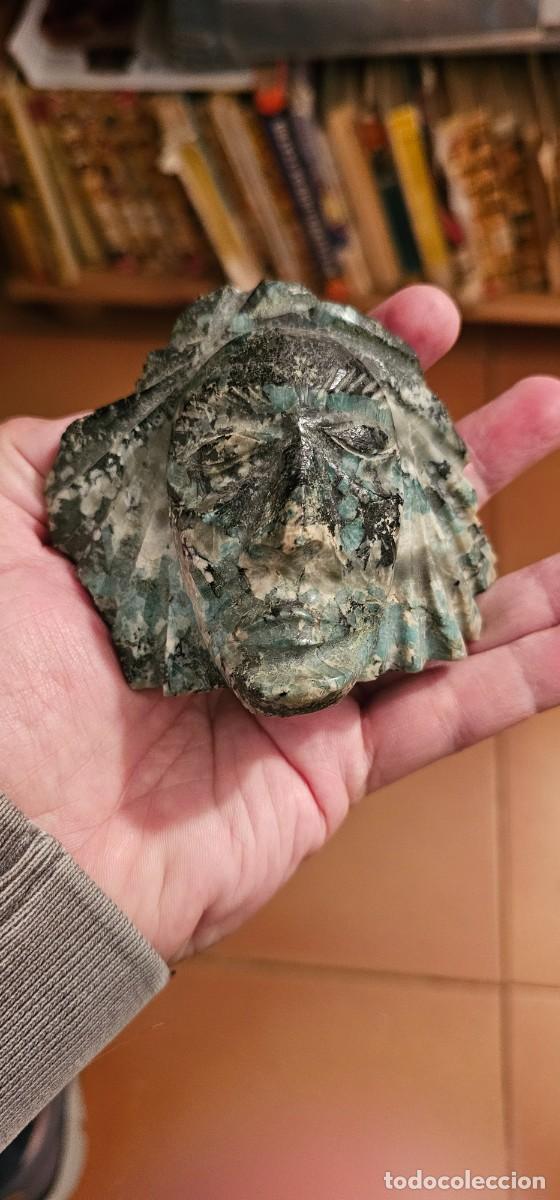 Arte: Preciosa talla rostro &eacute;tnico en n&uacute;cleo de esmeralda Brasil berilo