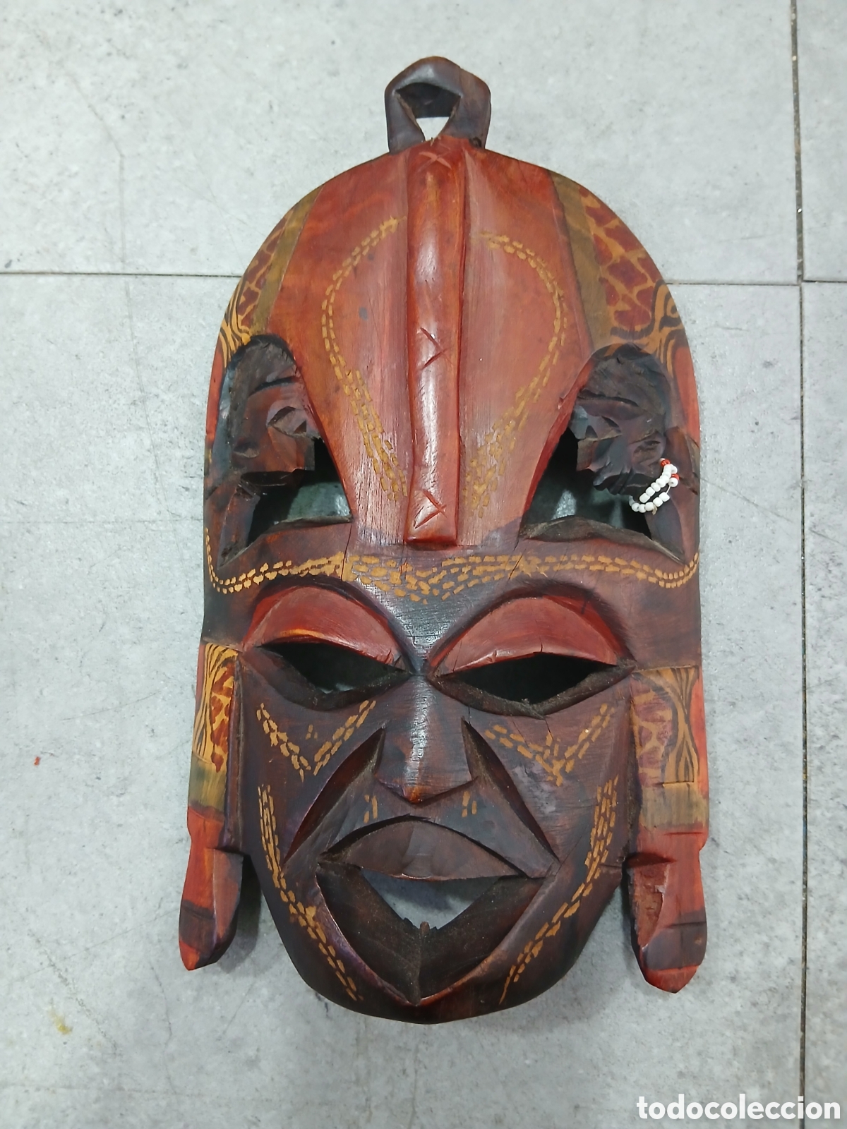 Arte: M&aacute;scara &eacute;tnica africana. (L98)