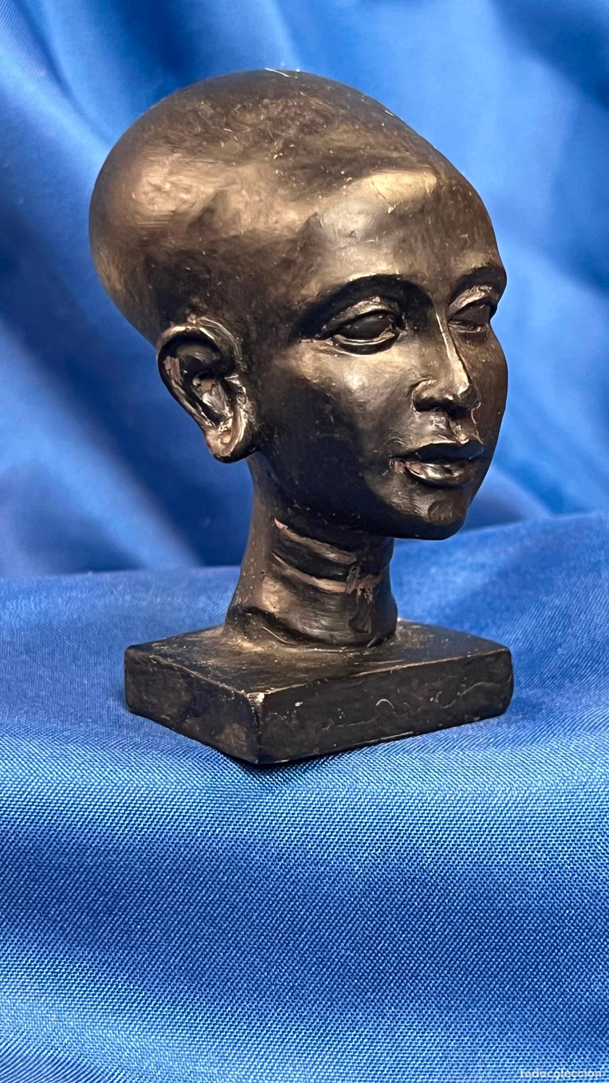 Arte: ANTIGUA CABEZA EGIPCIA AMARNIANA DE UNA PRINCESA - ESCULTURA DE BRONCE EXENTA ESTILO DINAST&Iacute;A XVIII
