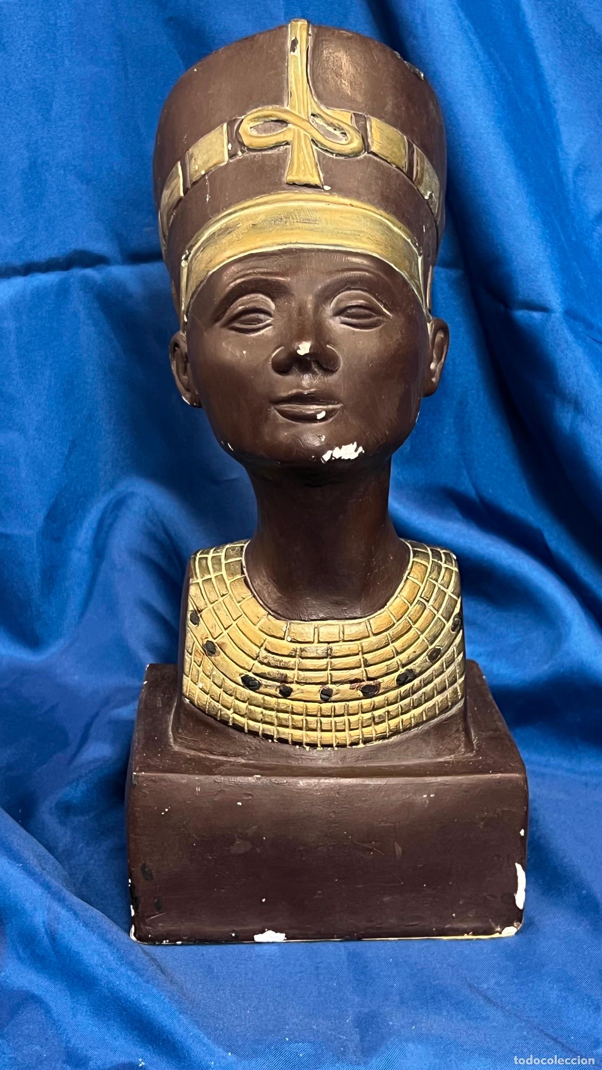 Arte: BUSTO VINTAGE DE LA REINA NEFERTITI - ESCAYOLA POLICROMADA