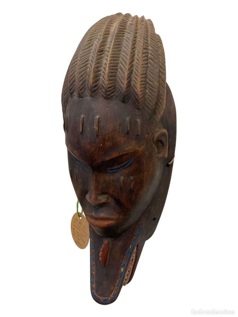 Arte: M&aacute;scara africana dansa de Gouru
