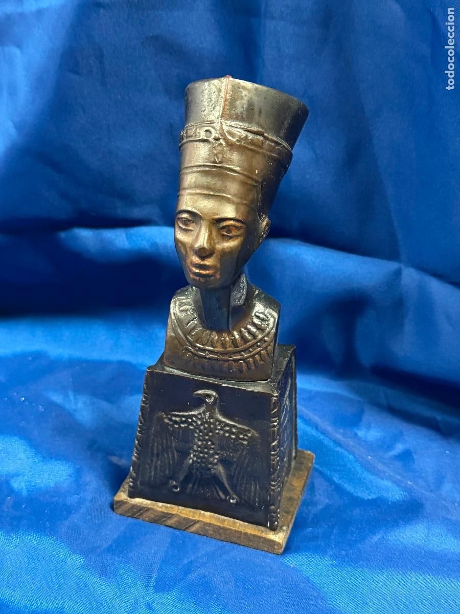 Arte: INTERESANTE BUSTO EGIPCIO MET&Aacute;LICO DE LA REINA NEFERTITI VINTAGE - METAL FUNDIDO CON P&Aacute;TINA BRONCEAD