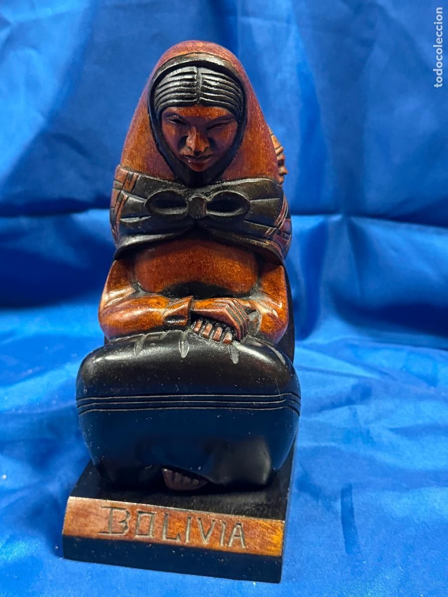 Art: BELLA FIGURA COSTUMBRISTA DE MUJER IND&Iacute;GENA - TALLA ARTESANAL EN MADERA - RECUERDO TRADICIONAL DE BO