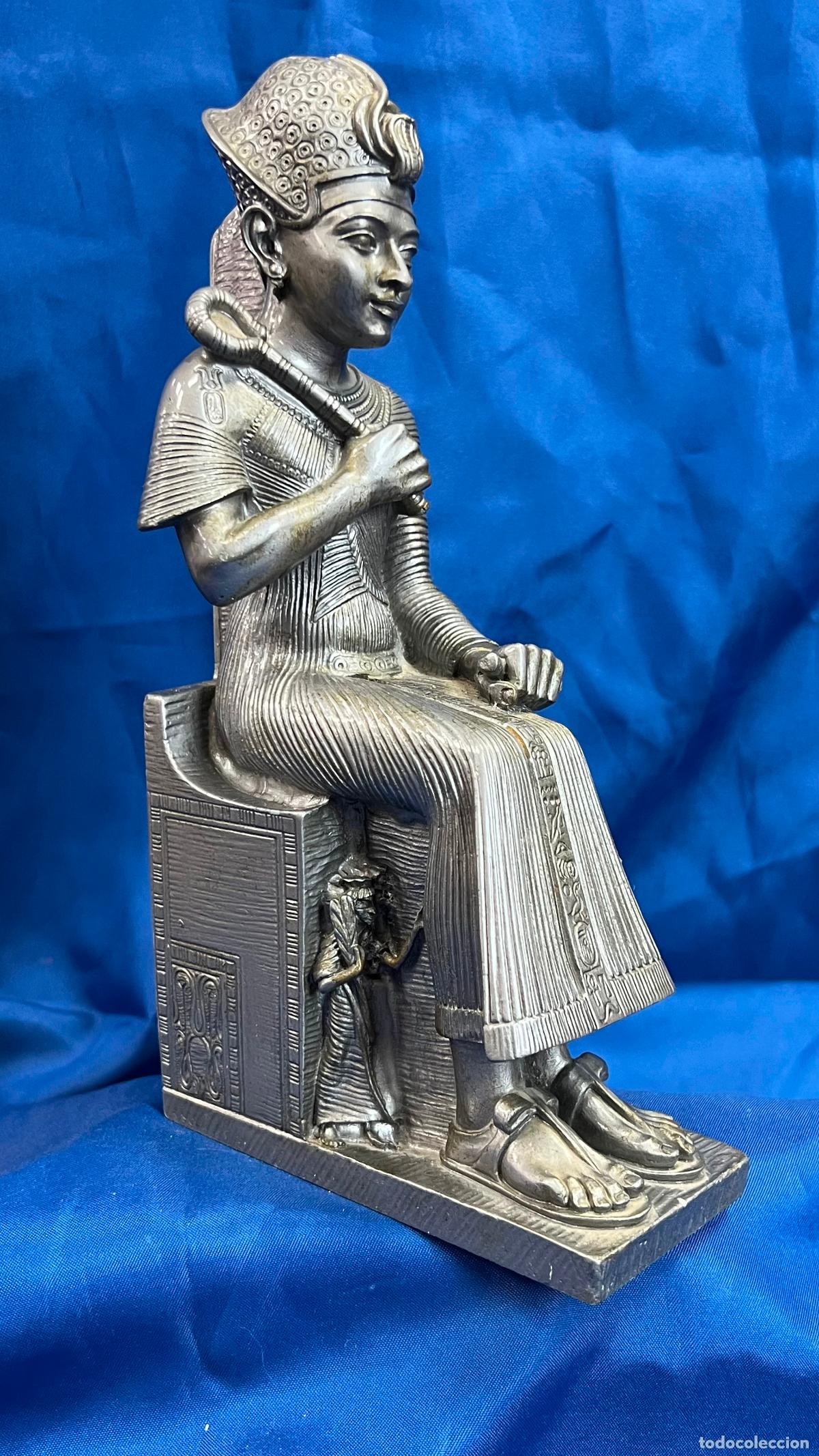 Arte: IMPRESIONANTE ESCULTURA DE FARA&Oacute;N RAMS&Eacute;S II SEDENTE EN EL TRONO - REALIZADA EN RESINA CON ACABADO ME