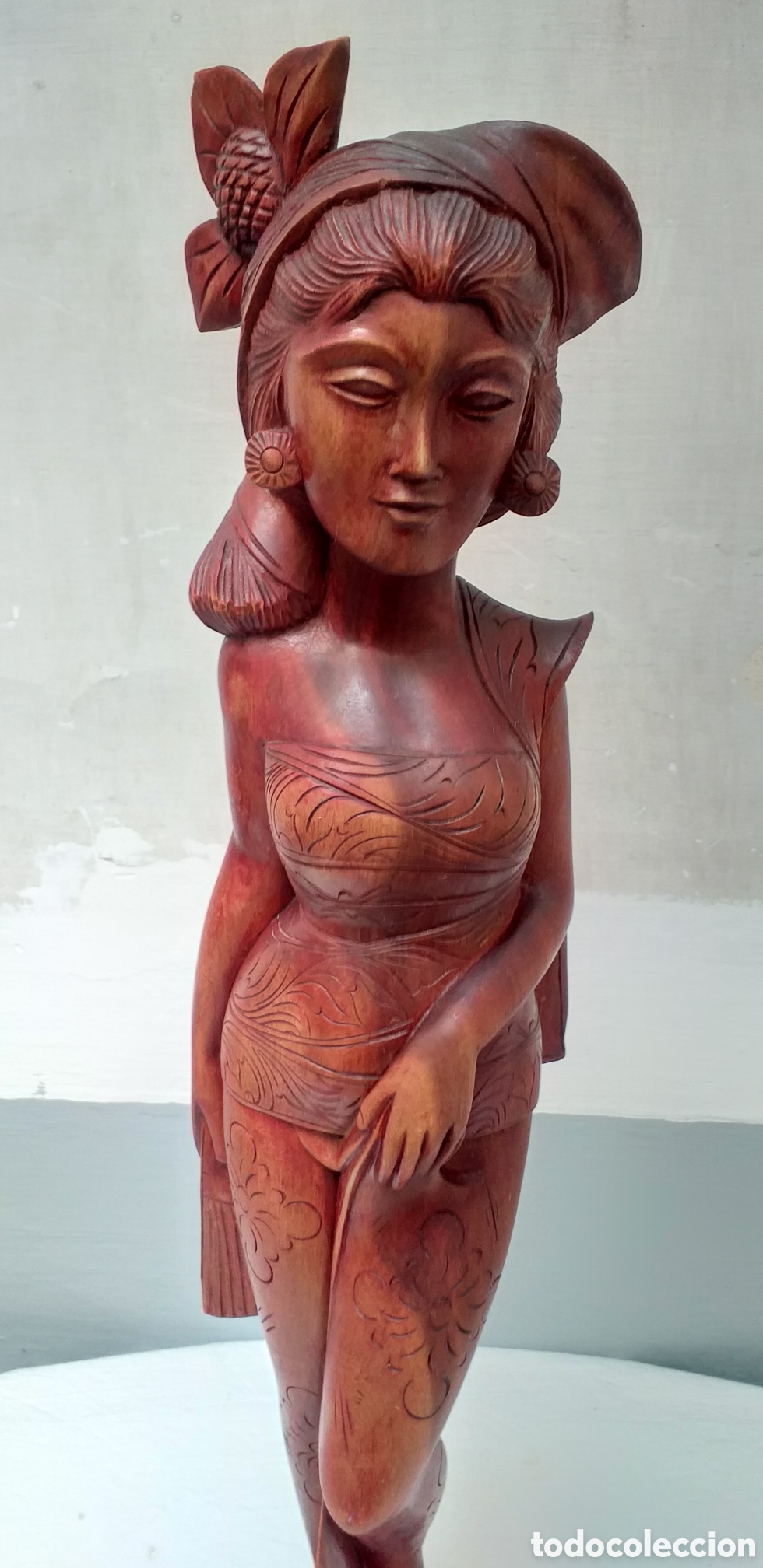 Arte: Talla de madera Mujer Balinesa - Foto 2
