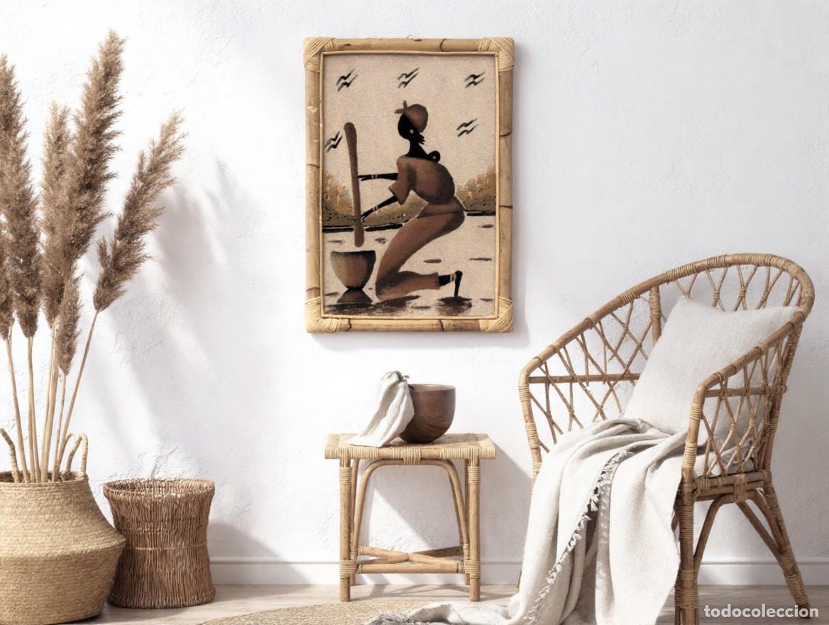 Arte: Cuadro artesanal de arena de Senegal con marco de bamb&uacute;