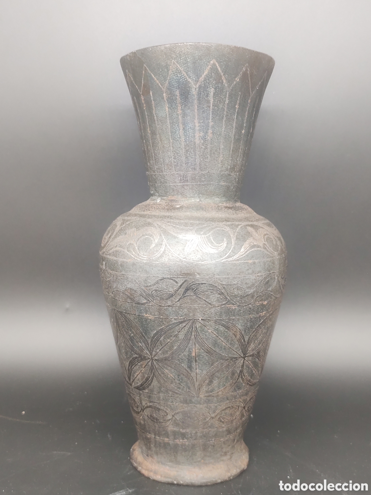 Arte: Jarra hierro Persa antiguo