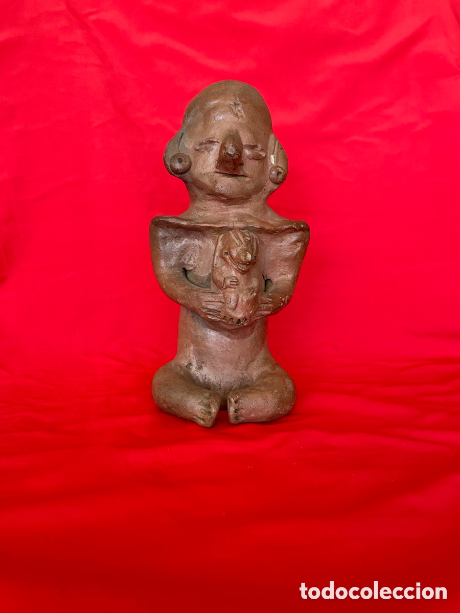 Arte: &Iacute;dolo Antiguo de Terracota Estilo Precolombino - Personaje con Animal Sagrado / Nahual - 19 cm
