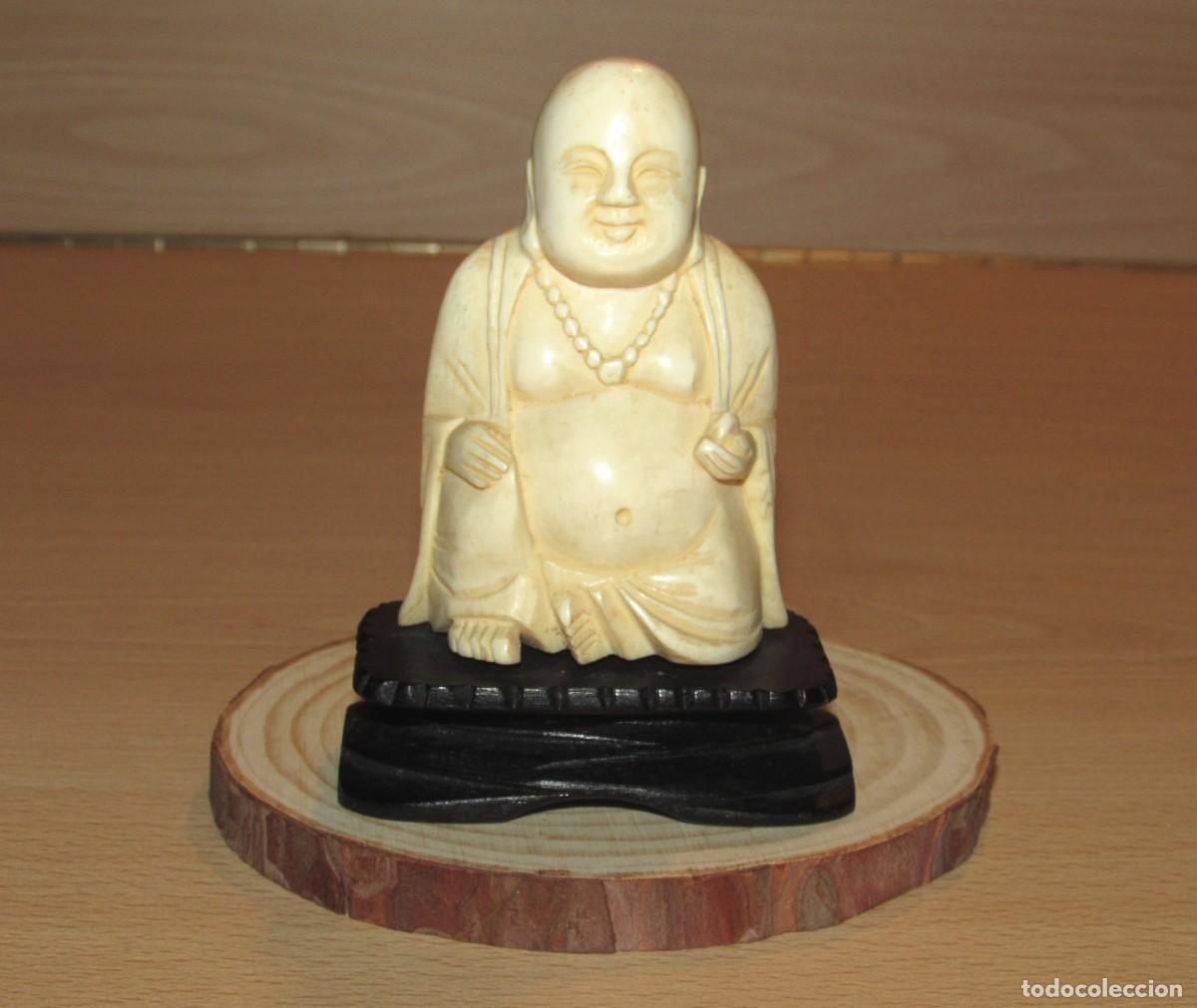 Arte: Antigua figura oriental escultura tallada Buda Bhuda Budha Hotei en peana de madera