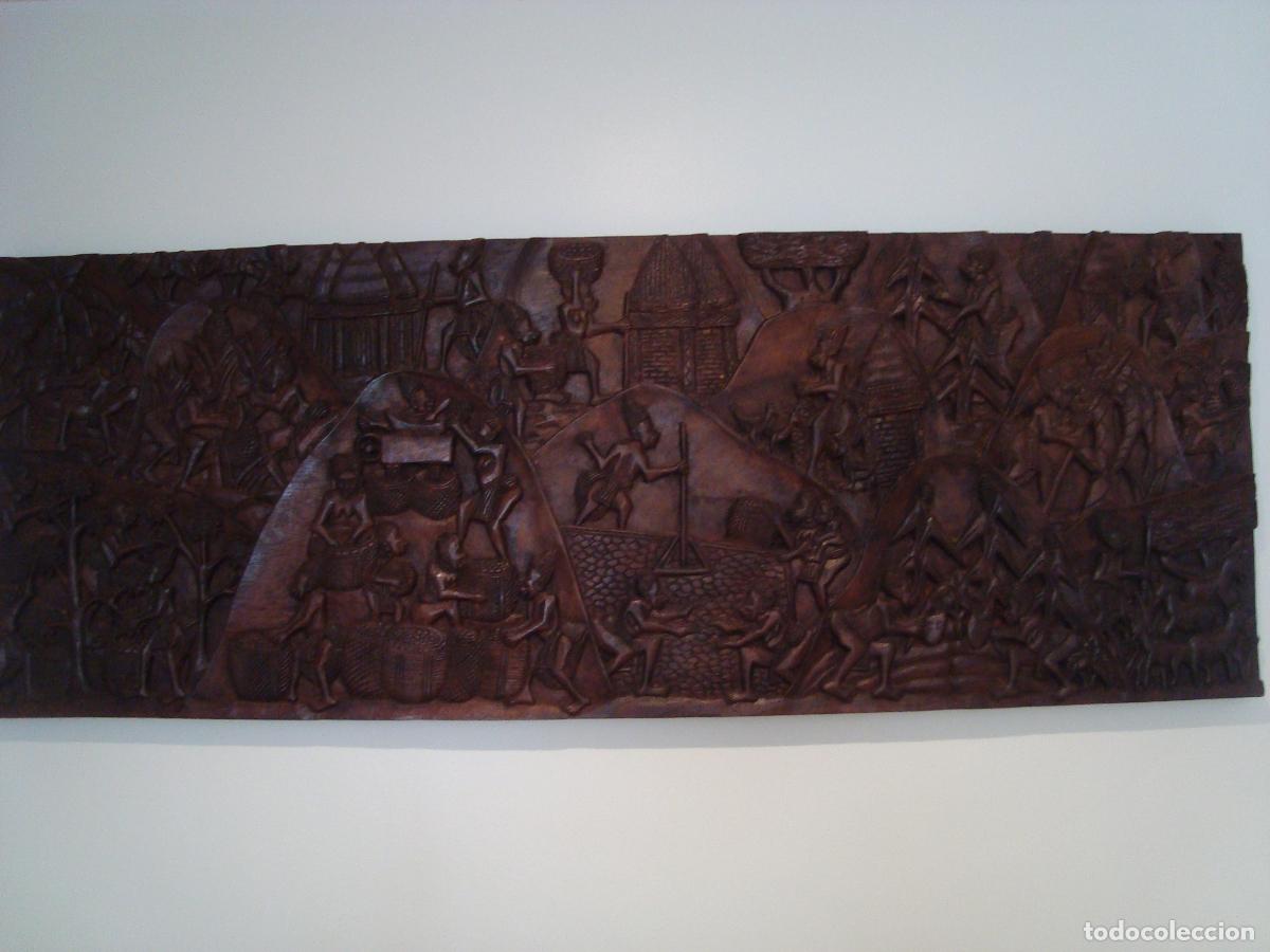 Arte: tablero madera en relieve