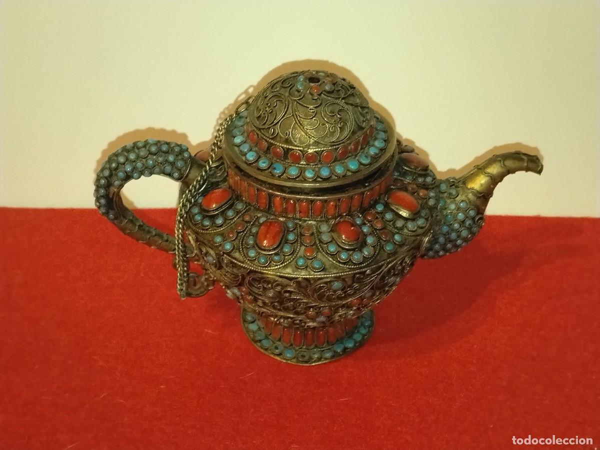 Kunst: ANTIGUA TETERA BUDISTA TIBETANA ORNAMENTAL DEL HIMALAYA
