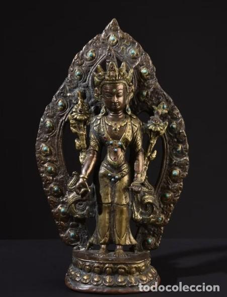 Arte: Extraordinaria pieza del siglo XVIII/XIX, Bodhisattva Padmapani.